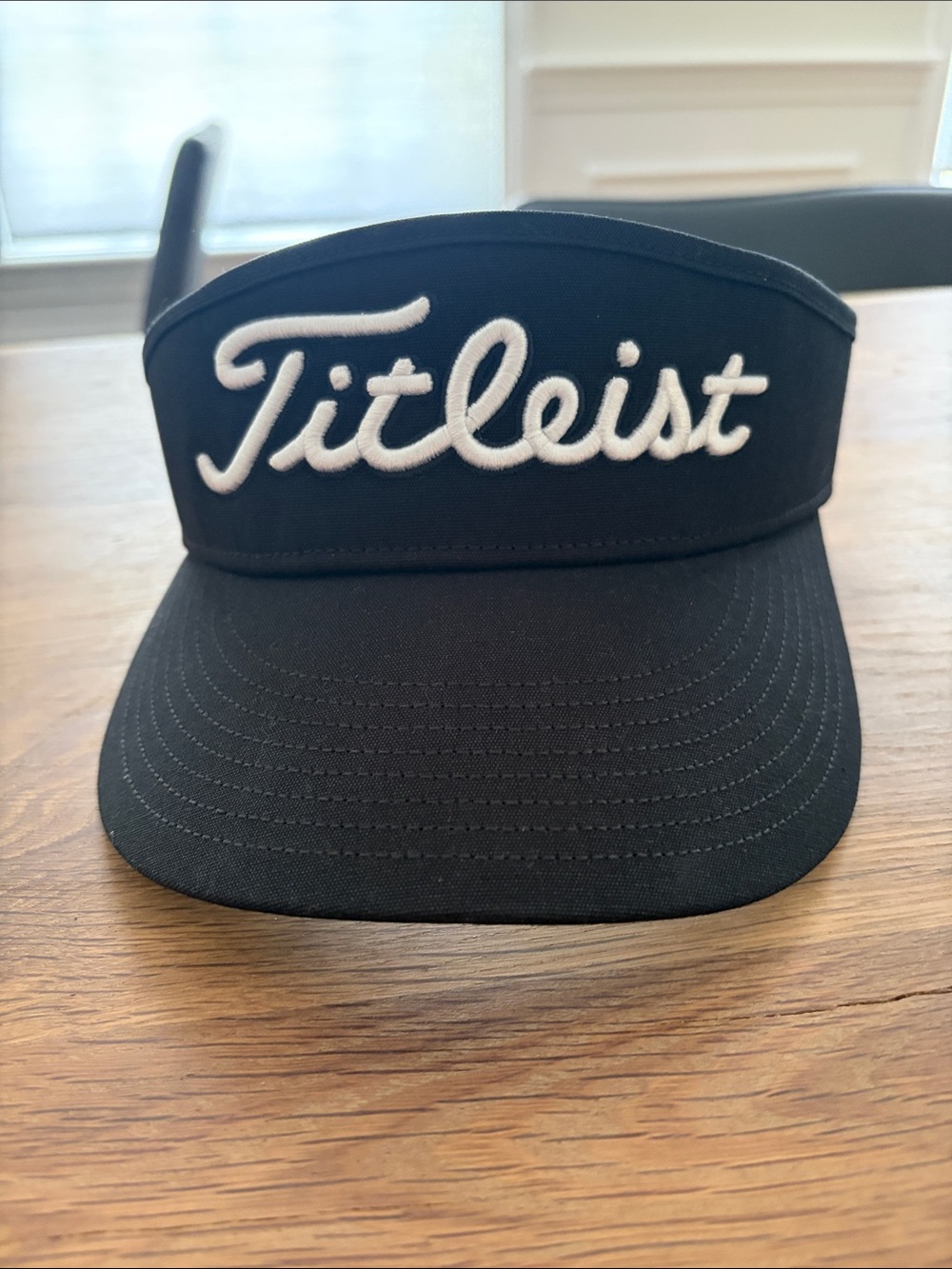 TITLEIST WOMEN'S SUNDROP GOLF VISOR